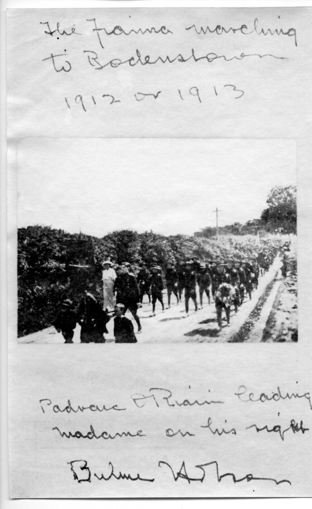 P 21 004