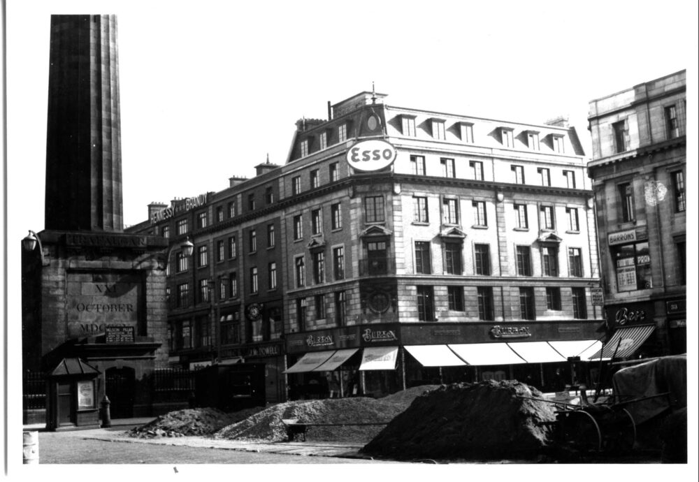 P 31 044