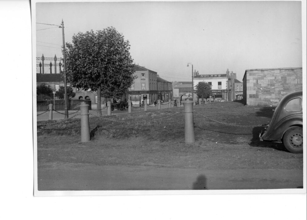 P 32 044