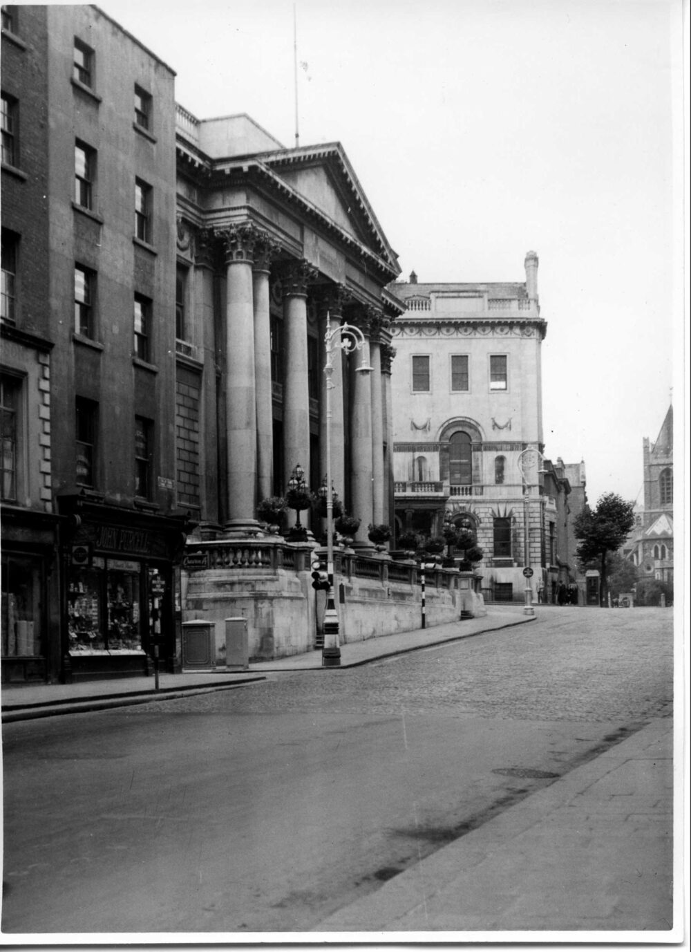P 33 012