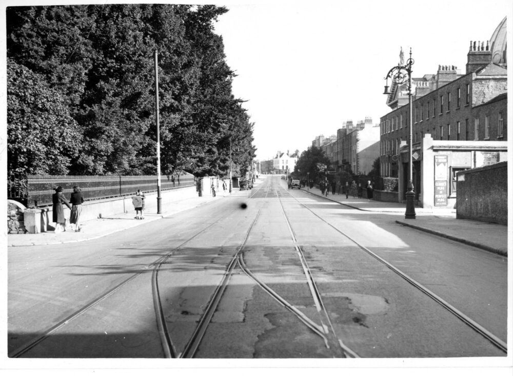 P 36 026